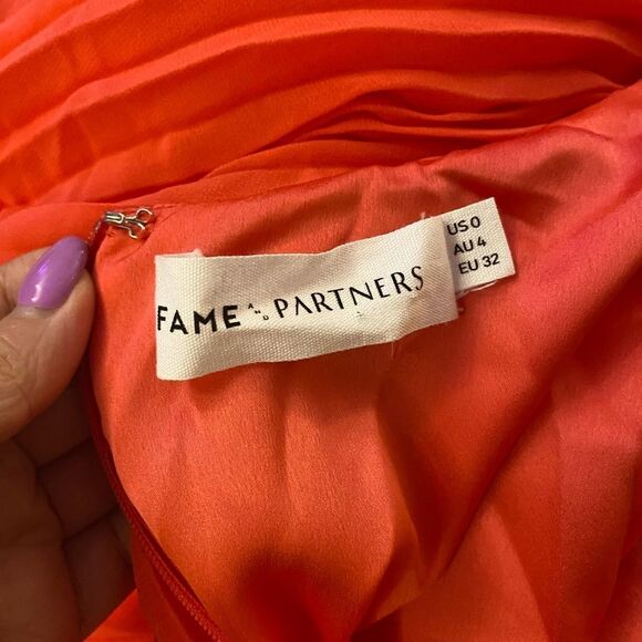 Fame and Partners pleated open back maxi dress, size 0 - Picture 9 of 11